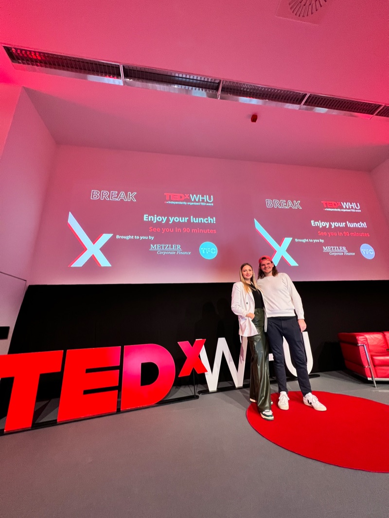 Katharina Kreutzer auf der TEDx-Bühne